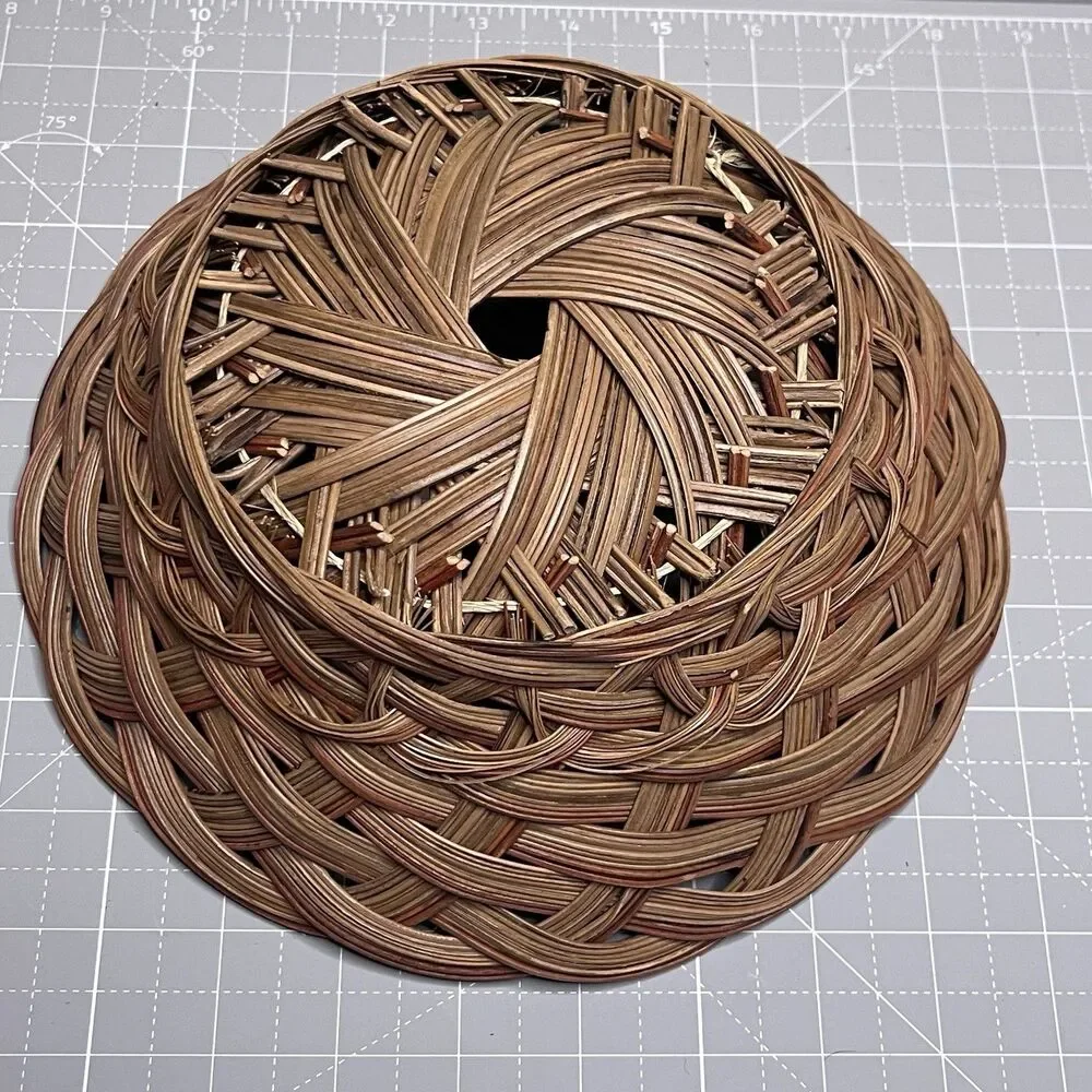 VTG Large 9.5” Round Basket Rattan Wicker Natural Brown Country Farmhouse